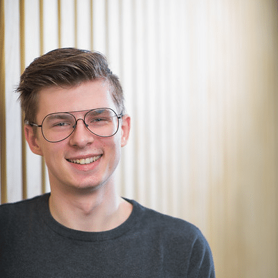 Tim-Cropped